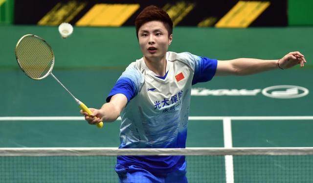 里展开一场 里展开一场